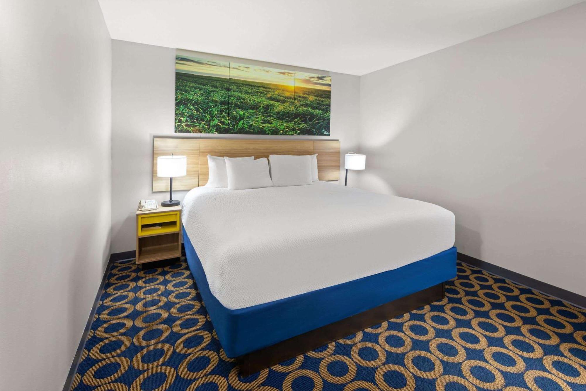 Days Inn By Wyndham Wauseon Exteriör bild